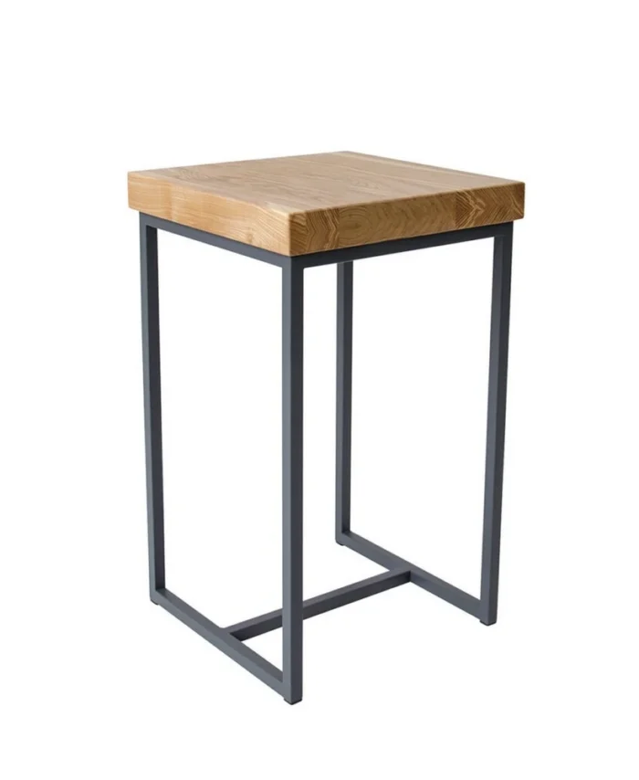 Tikko Hocker aus Naturholz